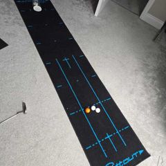 Putting Mat