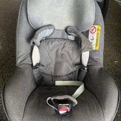 car seat 2x 0-18 months and 6 months- 4 years
