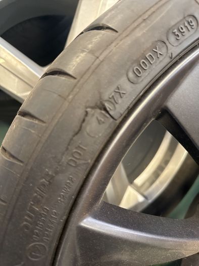20" Tesla model 3 performance wheel (x1)