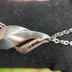 Vintage Sterling Silver 925 Twist Leaf Blade Pendant Long Necklace 7,1g length - 20"