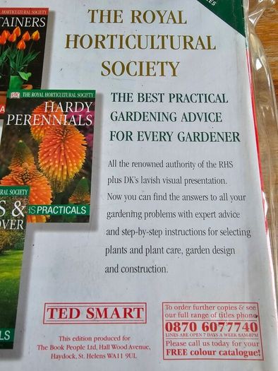 The Royal Holticultural Society 10 Gardening and Garden Care and Design Books in Original Holder Brand New