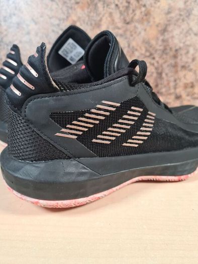 Boys Adidas Dame 6 Basketball Trainers Runners Black Size Uk 4.5 Eu 37.5