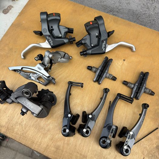 XTR M950 groupset shifters, brakes, Derailleur XTR 950