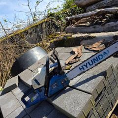 chainsaw