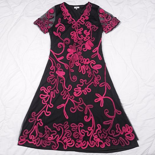 Country Casuals CC Black Sheer Mesh Fuchsia Pink Soutache Ribbon Embroidered V-Neck Midi Dress 16UK/44EU