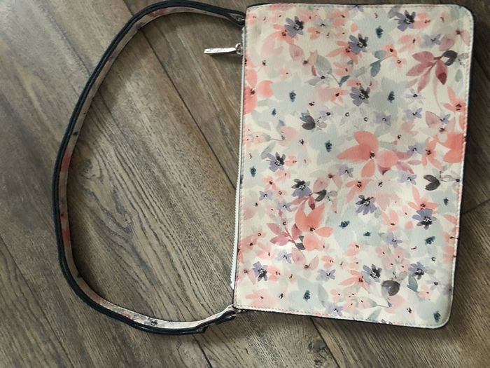 Laura Ashley bag / clutch