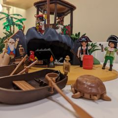 Playmobil Pirates - Turtle Cove Desert Island 3799