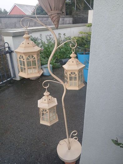 Heavy Lantern (3) Tree