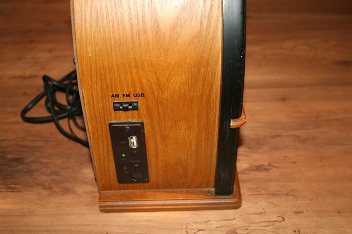 Vintage Steepletone Radio