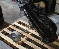 Golf Clubs/Bag/Trolley