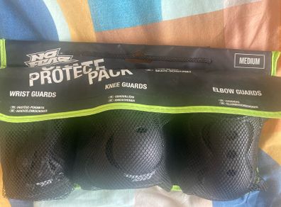 Kids protective gear set