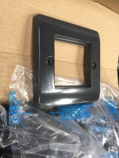 Data modular plates, 1 gang 2 modular plates