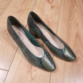 Marks & Spencer Insolia Green Snake Print Block Heel Pumps Court Shoes 4UK/37EU/23 cm