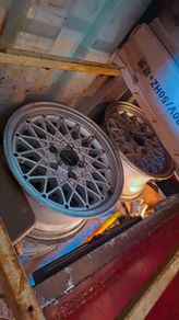 Old school Opel Omega ATS mesh alloys..