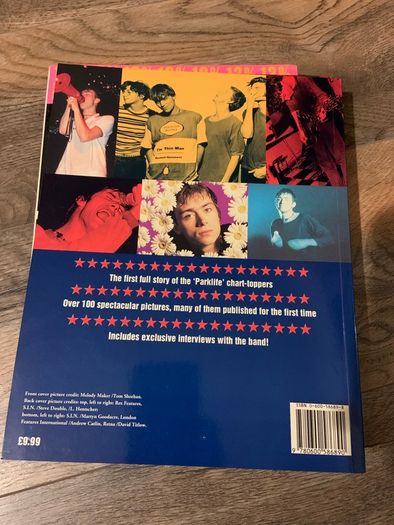 Blur Books 90s Vintage