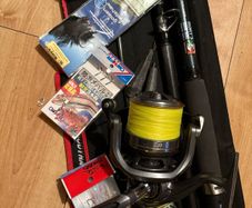 fishing rod and feel daiwa silstar mackrell sea rod pollock pier rock beach feathers weights