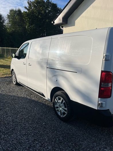 Vauxhall Vivaro van