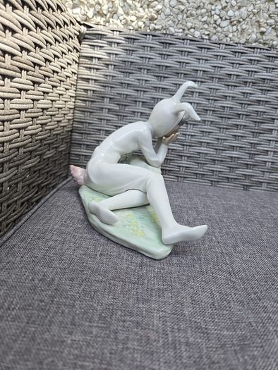 porcelain