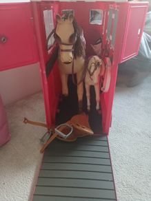 Our generation horse and foal with horsebox and accessories.