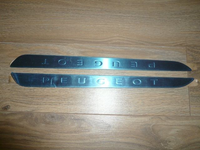 Peugeot 208 Door Sill Trim