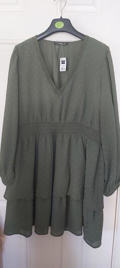 Ladies dress