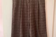 wide trousers