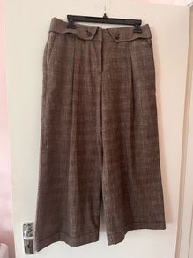 wide trousers