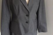 Austin Reed Quality Pure Wool Blazer &amp; Skirt Suit Size 12 As New