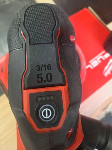 Milwaukee m12 Sander