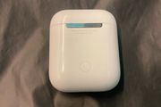 Apple airpods charge case original