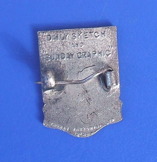 Daily Sketch League of Youth - children's club membership enamel badge (1930's)