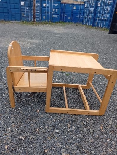 High chair / table and chair