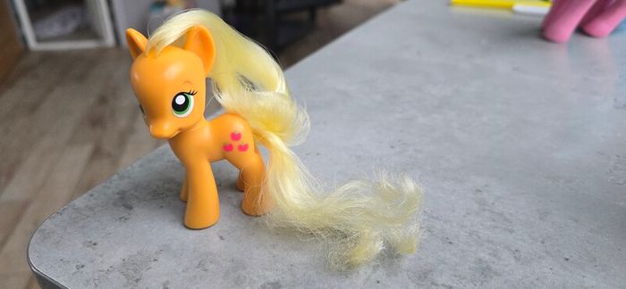 Applejack 3inch Brushable MLP G4 My Little Pony 2010