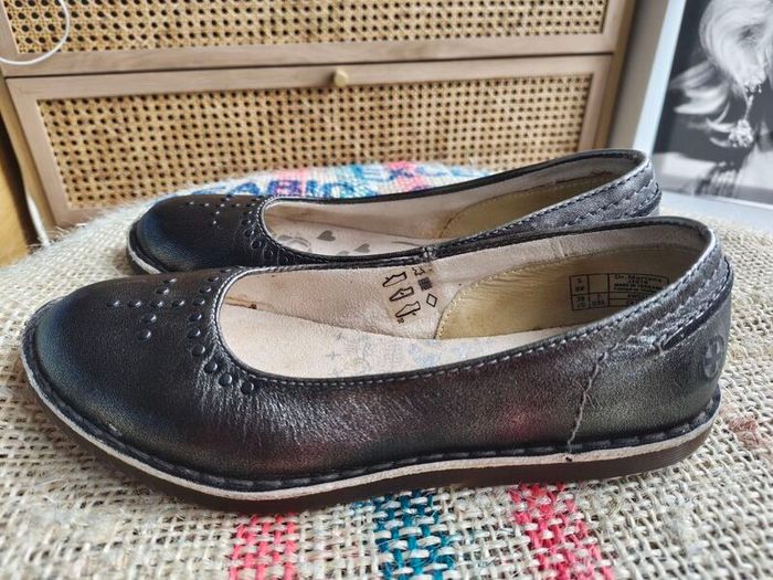dr.Martens flats