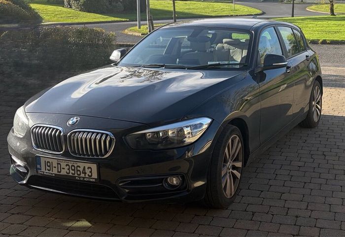 Bmw 1-series 2019 118i Se Petrol Automatic Petrol