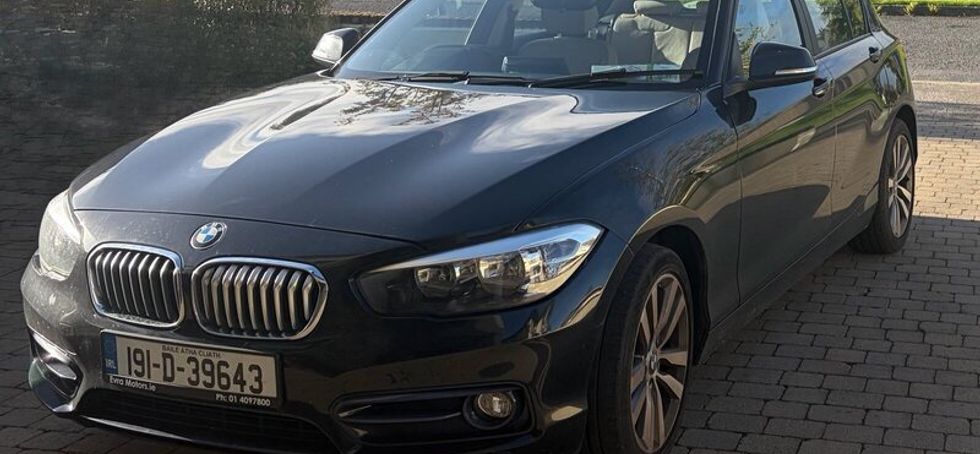 Bmw 1-series 2019 118i Se Petrol Automatic Petrol