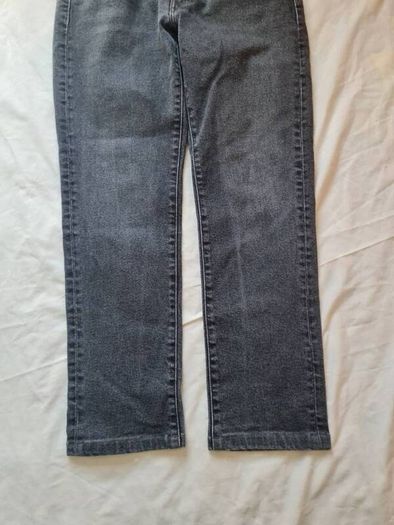 levis 511 Size 32/30 zip fly stone wash Black In excellent condition
