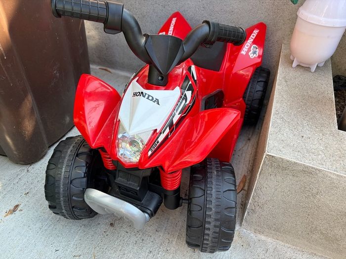 ride on quad bike