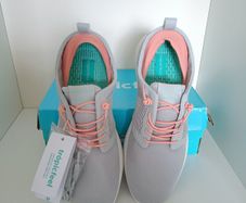 Tropicfeel Lightweight Travel Shoes - New with Box