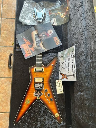 Dean ML USA Dimebag Far Beyond Driven Electric Guitar with Case