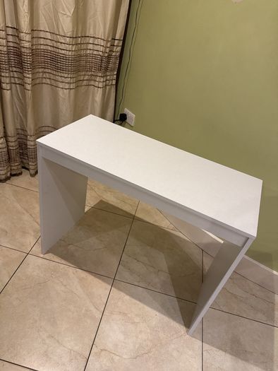 Desk White