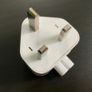 Power adapter UK for Mac Image 2