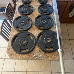 Olympic 20kg 7 Foot Olympic Barbell + High End Urethane Olympic Weight Plates