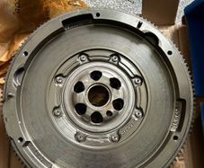 VAG Dual Mass Flywheel 05E105266B SACHS VW Audi Skoda 1.4 TSI Low Mileage