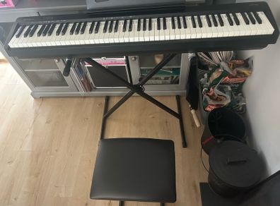 Roland FP-10 Keyboard