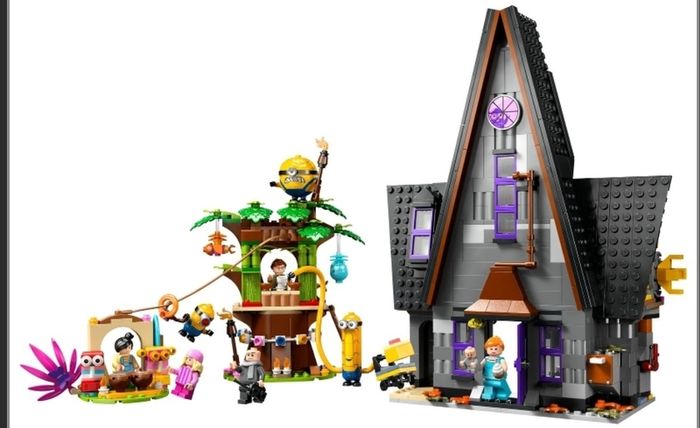 Lego Gru's Family Mansion 75583