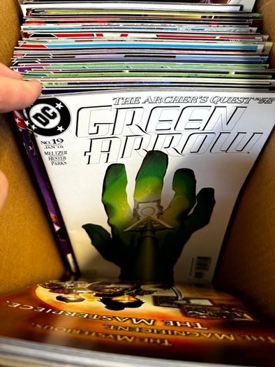 DC, Marvel Long Comic Box w 290 comics for Sale