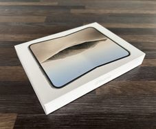 Apple iphone Duo 1TB - Star White - New & Sealed