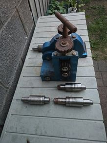 Heavy Duty Manual Rolling Mill with Extra Rollers