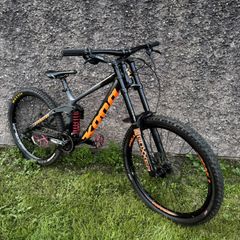 Kona Operator, Downhill Bike